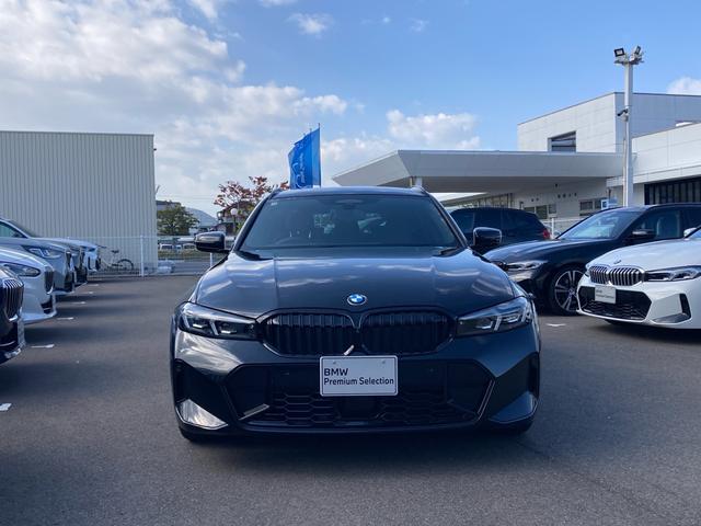 ３シリーズ ３２０ｄ　ｘＤｒｉｖｅツーリング　Ｍスポーツ　ブラックヴァーネスカレザー　純正ナビ　全方位モニター　１９ＡＷ　コンフォートアクセス　メモリー機能付きパワーシート　シートヒーター　パドルシフト　アダプティブクルーズコントロール（7枚目）