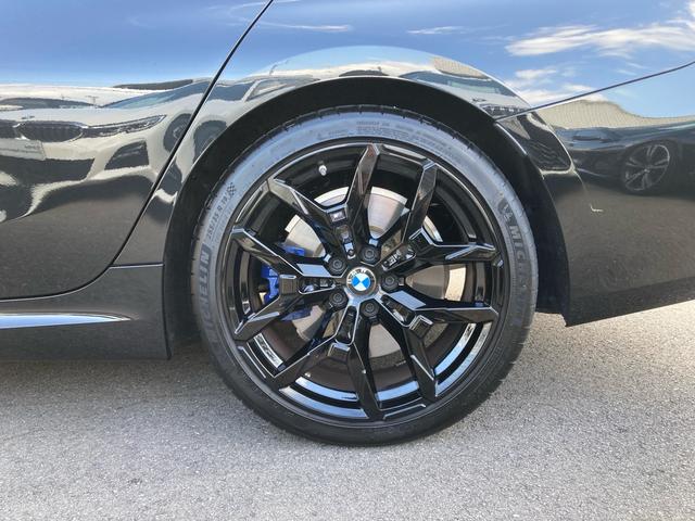 ３シリーズ ３２０ｄ　ｘＤｒｉｖｅツーリング　Ｍスポーツ　ブラックヴァーネスカレザー　純正ナビ　全方位モニター　１９ＡＷ　コンフォートアクセス　メモリー機能付きパワーシート　シートヒーター　パドルシフト　アダプティブクルーズコントロール（13枚目）