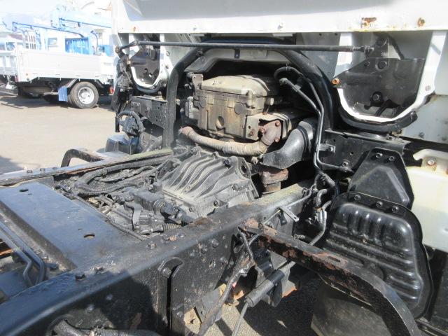 キャンター 2トン 4WD 深ダンプ ステン張り(8枚目)