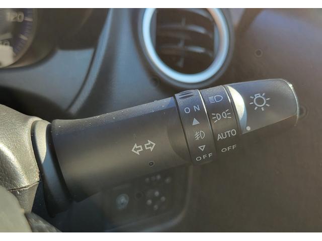 便利なオートライトも装備！