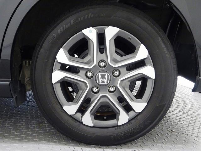 フリード クロスター・ホンダセンシング 両PSD 地デジ エアバック Iストップ VSA リヤカメラ 3列シート DVD再生 イモビライザー キーフリー パワステ クルコン AAC LEDライト シートヒータ(20枚目)