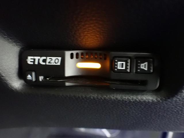 フィット クロスター（5枚目）