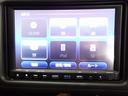 ホンダ純正ナビなのでダッシュボードにスッキリと収まっています。土地勘の無い所でも道に迷わず安心ですね！。ＡＶも色々視聴でるのでドライブも楽しくなりますよ！