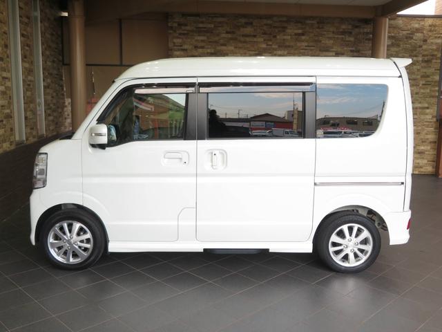 エブリイワゴン PZターボスペシャル ハイルーフ デュアルカメラブレーキサポート 社外9インチSDナビ ETC 前後方ドライブレコーダー 純正フロアマット オートステップ マルチルーフバー(サイド) フロアイルミネーション スペアキー(8枚目)