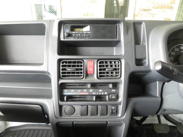 キャリイトラック KCエアコン・パワステ フロア3AT パワステ スペアキー スペアタイヤ 最大積載量350kg ラバーマット ハロゲンヘッドライト ラジオ(AM/FM)(16枚目)