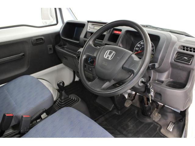 中古車は年式や走行距離等、状態が一台ごとに違います。「中古車って本当に大丈夫かな？」と不安になる場合も、Ｈｏｎｄａのプロが選び抜いて整備したＨｏｎｄａ認定中古車なら安心です。