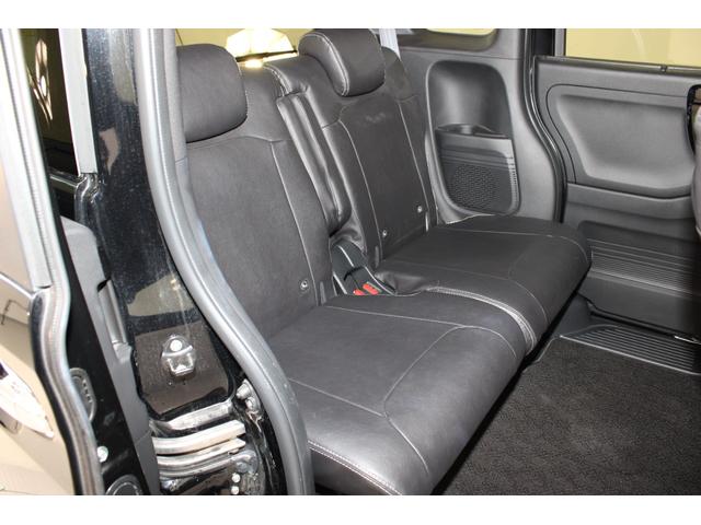 スライド式セカンドシート