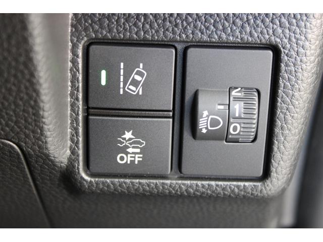 総合先進安全装置のＨｏｎｄａセンシング搭載　衝突や車線はみだししそうな時センサーが警告、ヒューマンエラーを高度先進技術が補充してくれます。