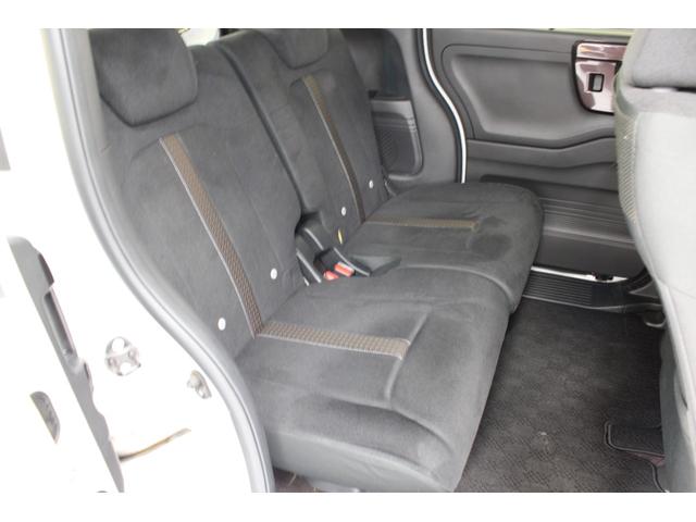 N-BOX G・Lホンダセンシング ホンダセンシング 純正ナビ バックカメラ ETC スマートキー 左側パワースライドドア サイドエアバック サイドカーテンエアバック プラズマクラスター搭載フルオートエアコン オートリトラミラー(4枚目)