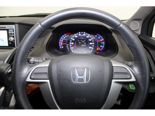 オデッセイ Ｍファインスピリット　エアロパッケージ　純正ナビ　バックカメラ　ＥＴＣ　無限１８インチアルミホイール　新品タイヤ　デュアルオートエアコン（11枚目）