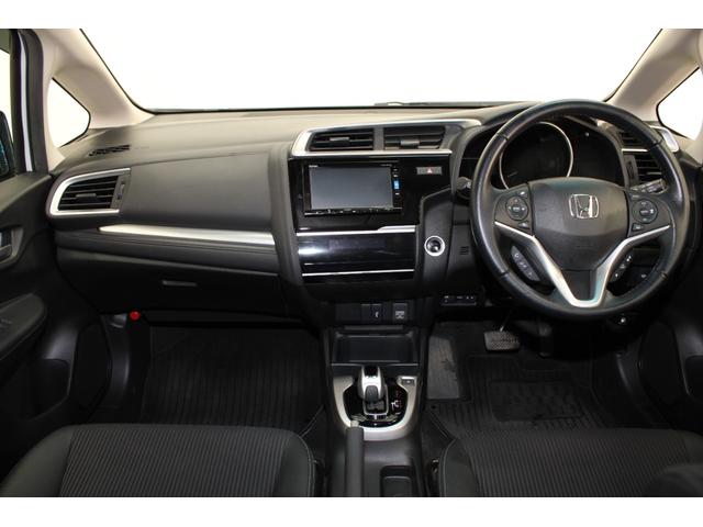 フィットハイブリッド L ホンダセンシング ホンダセンシング 7インチ純正ナビ バックカメラ フロントカメラ ETC フルオートエアコン 社外前後ドラレコ(2枚目)