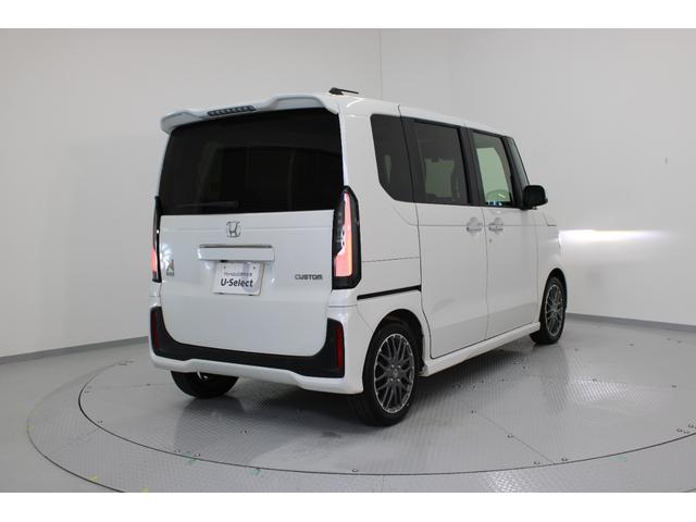 �y�h�q�^�t�u�J�b�g�@�\�t���E�C���h�E�z����������Ă��܂��B�����̑�G�A���O���i�t�u�j���J�b�g�A����ɃW���W���Ƃ����s���ȏ����𐶂ސԊO���i�h�q�j���y�����A��p���ʂ����߂�K���X���̗p���܂����B