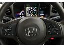 ハンドル左側にはオーディオ操作が出来るオーディオリモートコントロールスイッチ、右側にはHondaSENSINGとオートクルーズスイッチを装備!長距離運転や高速道路の運転では大活躍です!
