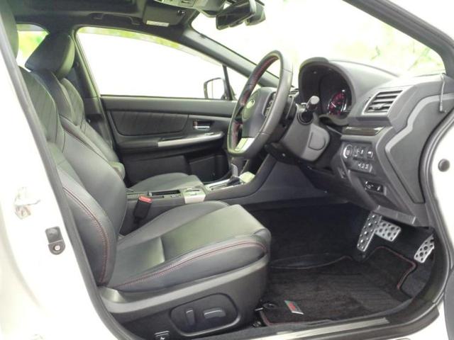 ＷＲＸ　Ｓ４ ４ＷＤ２．０ＧＴ－Ｓアイサイト　新品タイヤ／サンルーフ／保証書／社外　ＳＤナビ／衝突安全装置／シートヒーター　前席／車線逸脱防止支援システム／シート　合皮／ドライブレコーダー　前後／ヘッドランプ　ＨＩＤ／Ｂｌｕｅｔｏｏｔｈ接続（5枚目）