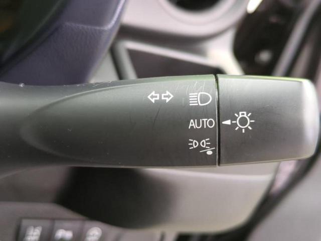 キャロル GL 保証書/アイアクティブセンス(マツダ)/シートヒーター 運転席/車線逸脱防止支援システム/EBD付ABS/横滑り防止装置/アイドリングストップ/禁煙車/衝突安全ボディ/パワーウインドウ レーンアシスト(11枚目)