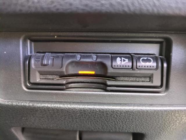 ジューク 15RXタイプV 新品タイヤ/保証書/純正 SDナビ/ヘッドランプ LED/USBジャック/ETC/EBD付ABS/バックモニター/フルセグTV/エアバッグ 運転席/エアバッグ 助手席/衝突安全ボディ バックカメラ(18枚目)