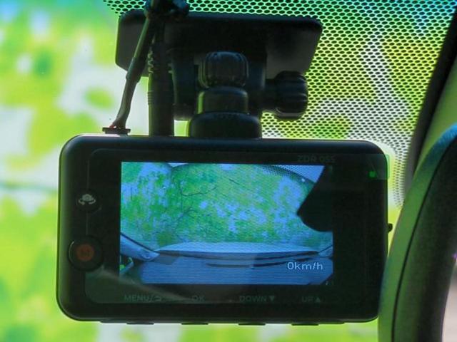 カムリ WSレザーパッケージ サンルーフ/JBL/保証書/ディスプレイオーディオ+ナビ8インチ/衝突安全装置/シートヒーター 前席/車線逸脱防止支援システム/シート フルレザー/ドライブレコーダー 前後 革シート バックカメラ(12枚目)