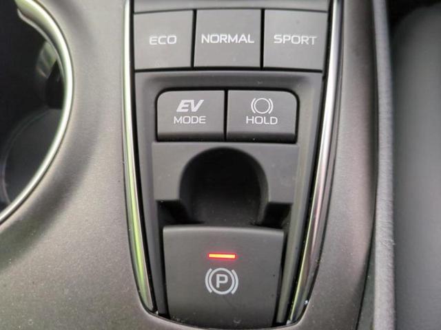 カムリ WSレザーパッケージ サンルーフ/JBL/保証書/ディスプレイオーディオ+ナビ8インチ/衝突安全装置/シートヒーター 前席/車線逸脱防止支援システム/シート フルレザー/ドライブレコーダー 前後 革シート バックカメラ(42枚目)