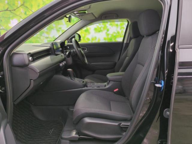 ＷＥＣＡＲＳでは各商談席に大型モニターをご用意しております！見やすい大画面でゆったりと全国の在庫をご覧いただけます！是非ご来店お待ちしております！