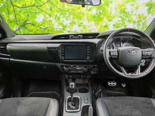 「この車の写真をもっと見たい」「状態が気になる」「この装備はついている？」どんな小さな疑問でもお気軽にお問い合わせください！