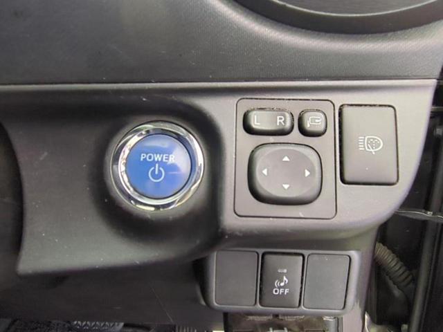 アクア Gブラックソフトレザーセレクション 純正 SDナビ/シート 合皮/Bluetooth接続/ETC/EBD付ABS/横滑り防止装置/アイドリングストップ/バックモニター/フルセグTV/DVD/禁煙車/エアバッグ 運転席/エアバッグ 助手席(16枚目)