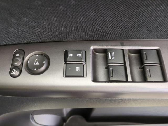 N-BOXカスタム G・ターボLパッケージ2トーンカラースタイル 新品タイヤ/保証書/社外 ナビ/シティーブレーキアクティブシステム(ホンダ)/両側電動スライドドア/ヘッドランプ HID/ETC/EBD付ABS/横滑り防止装置/クルーズコントロール バックカメラ(37枚目)