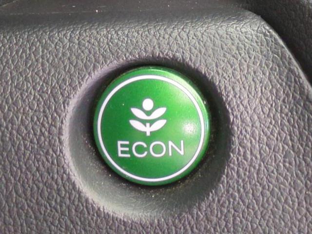 N-BOXカスタム G・ターボLパッケージ2トーンカラースタイル 新品タイヤ/保証書/社外 ナビ/シティーブレーキアクティブシステム(ホンダ)/両側電動スライドドア/ヘッドランプ HID/ETC/EBD付ABS/横滑り防止装置/クルーズコントロール バックカメラ(38枚目)