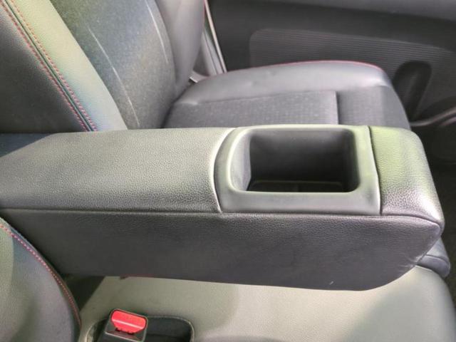 N-BOXカスタム G・ターボLパッケージ2トーンカラースタイル 新品タイヤ/保証書/社外 ナビ/シティーブレーキアクティブシステム(ホンダ)/両側電動スライドドア/ヘッドランプ HID/ETC/EBD付ABS/横滑り防止装置/クルーズコントロール バックカメラ(40枚目)