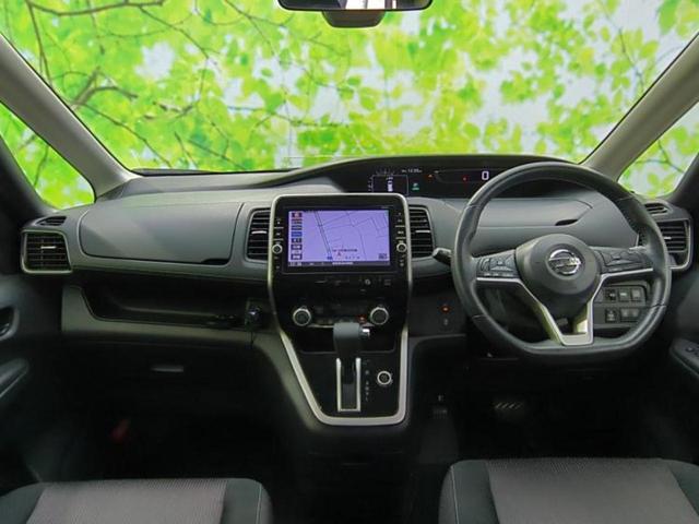 セレナ ハイウェイスター 新品タイヤ/保証書/純正 9インチ SDナビ/フリップダウンモニター 純正 11インチ/衝突安全装置/両側電動スライドドア/アラウンドビューモニター/車線逸脱防止支援システム 衝突被害軽減システム(4枚目)