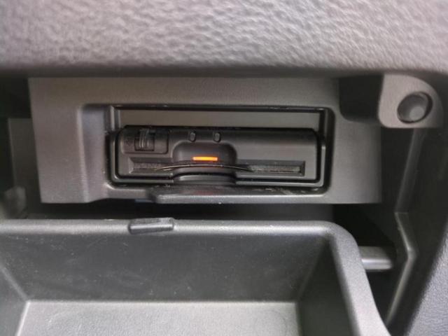 セレナ ハイウェイスター 新品タイヤ/保証書/純正 9インチ SDナビ/フリップダウンモニター 純正 11インチ/衝突安全装置/両側電動スライドドア/アラウンドビューモニター/車線逸脱防止支援システム 衝突被害軽減システム(16枚目)