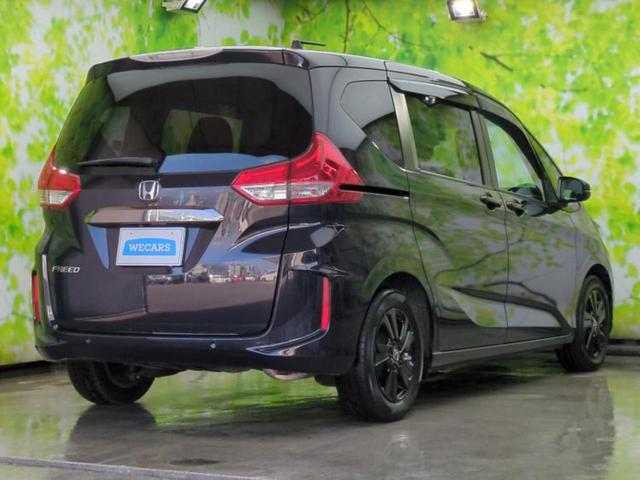 フリード Ｇブラックスタイル　新品タイヤ／保証書／純正　９インチ　メモリーナビ／ホンダセンシング／両側電動スライドドア／シートヒーター　前席／車線逸脱防止支援システム／パーキングアシスト　バックガイド　衝突被害軽減システム　禁煙車（3枚目）