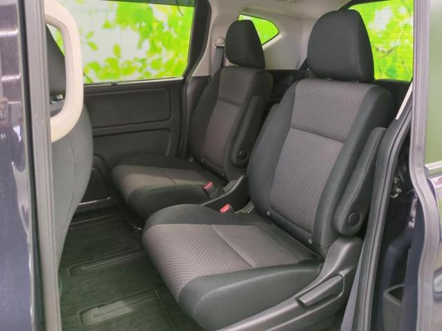 フリード Ｇブラックスタイル　新品タイヤ／保証書／純正　９インチ　メモリーナビ／ホンダセンシング／両側電動スライドドア／シートヒーター　前席／車線逸脱防止支援システム／パーキングアシスト　バックガイド　衝突被害軽減システム　禁煙車（8枚目）