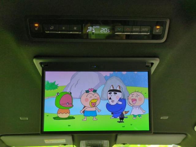 ヴォクシー ハイブリッドＳ－Ｚ　モデリスタエアロ／保証書／ディスプレイオーディオ＋ナビ１０．５インチ／フリップダウンモニター　純正　１３．２インチ／デジタルインナーミラー／トヨタセーフティセンス／両側電動スライドドア　フルエアロ（48枚目）