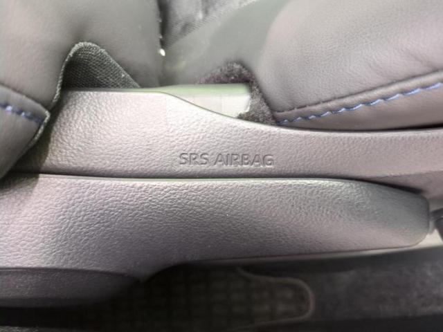 ヴォクシー ハイブリッドＳ－Ｚ　モデリスタエアロ／保証書／ディスプレイオーディオ＋ナビ１０．５インチ／フリップダウンモニター　純正　１３．２インチ／デジタルインナーミラー／トヨタセーフティセンス／両側電動スライドドア　フルエアロ（53枚目）