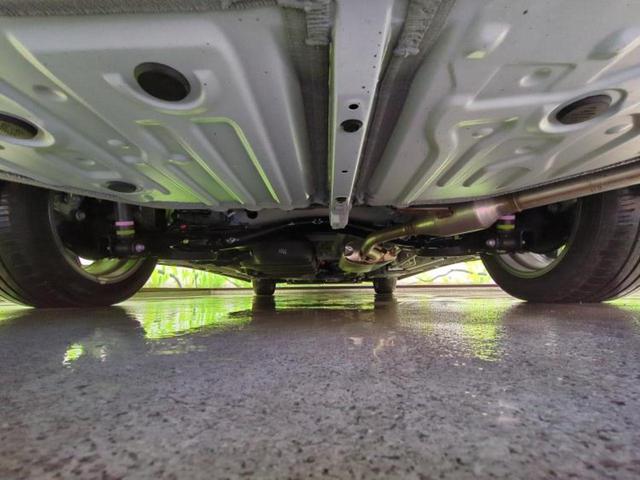 ヴォクシー ハイブリッドＳ－Ｚ　モデリスタエアロ／保証書／ディスプレイオーディオ＋ナビ１０．５インチ／フリップダウンモニター　純正　１３．２インチ／デジタルインナーミラー／トヨタセーフティセンス／両側電動スライドドア　フルエアロ（59枚目）