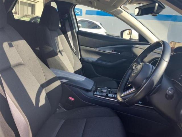 CX-30 20Sプロアクティブ 新品タイヤ/保証書/ディスプレイオーディオ/衝突安全装置/360°ビューモニター/車線逸脱防止支援システム/パーキングアシスト バックガイド/電動バックドア/ドライブレコーダー 前後 ワンオーナー(5枚目)