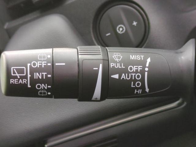 ヴェゼル eHEV Z 新品タイヤ/保証書/純正 9インチ SDナビ/ホンダセンシング/シートヒーター/車線逸脱防止支援システム/シート ハーフレザー/電動バックドア/ヘッドランプ LED/USBジャック バックカメラ(16枚目)