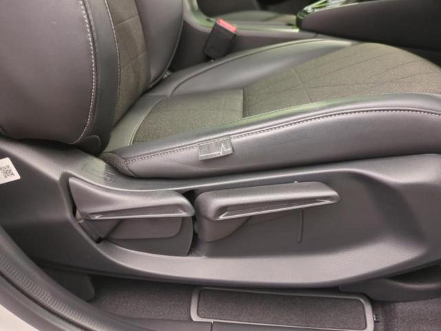 ＷＥＣＡＲＳ（ウィーカーズ）は全国２５０店舗展開！作業の都合上、車両をご覧頂けない場合がございます。来店前にお問合せ下さい