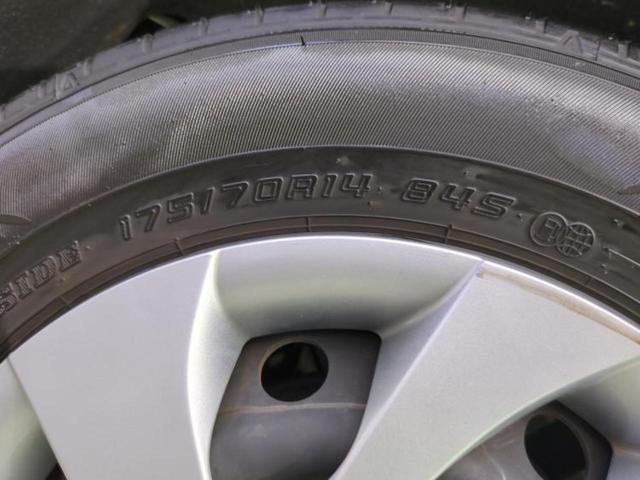 ＷＥＣＡＲＳの展示場では実際に見て、触ってお車をお選びいただけます！知識の豊富な営業スタッフが様々なカーライフをご提案いたします！