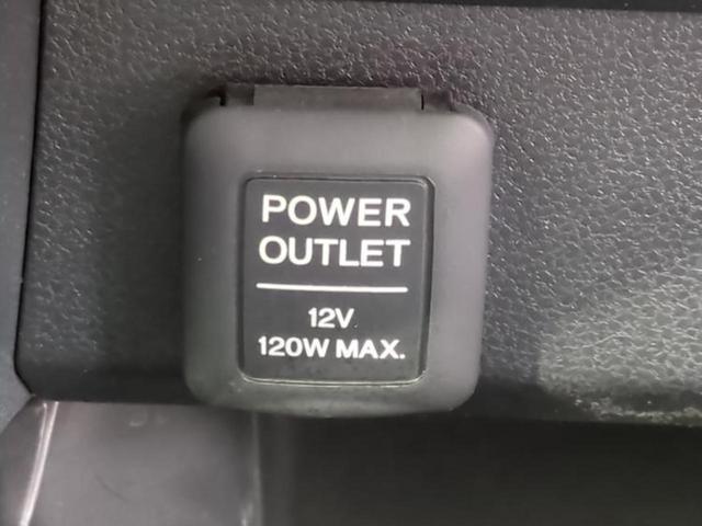 フィット １３Ｇ・スマートセレクションファインスタイル　保証書／社外　ＨＤＤナビ／ＥＴＣ／ＥＢＤ付ＡＢＳ／バックモニター／フルセグＴＶ／ＤＶＤ／禁煙車／エアバッグ　運転席／エアバッグ　助手席／パワーウインドウ／キーレスエントリー／オートエアコン　ＤＶＤ再生（35枚目）