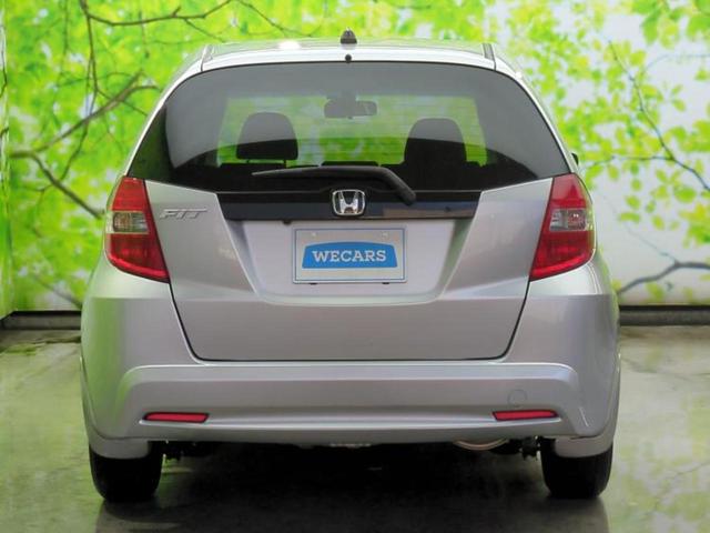 フィット １３Ｇ・スマートセレクションファインスタイル　保証書／社外　ＨＤＤナビ／ＥＴＣ／ＥＢＤ付ＡＢＳ／バックモニター／フルセグＴＶ／ＤＶＤ／禁煙車／エアバッグ　運転席／エアバッグ　助手席／パワーウインドウ／キーレスエントリー／オートエアコン　ＤＶＤ再生（44枚目）