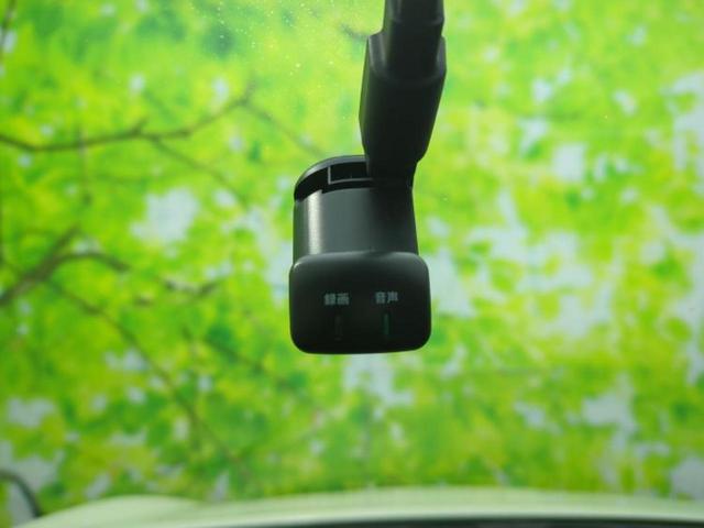 ナビ、ドラレコ、ＥＴＣ、フリップダウンモニター、デジタルインナーミラーｅｔｃ…後付け可能です！オプションも豊富に取り揃えておりますのでご安心ください！