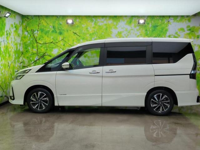 セレナ ハイウェイスターＶ　新品タイヤ／純正　１０インチ　ナビ／フリップダウンモニター　純正　１１インチ／エマージェンシーブレーキ／両側電動スライドドア／アラウンドビューモニター／車線逸脱防止支援システム／プロパイロット　ＥＴＣ（2枚目）