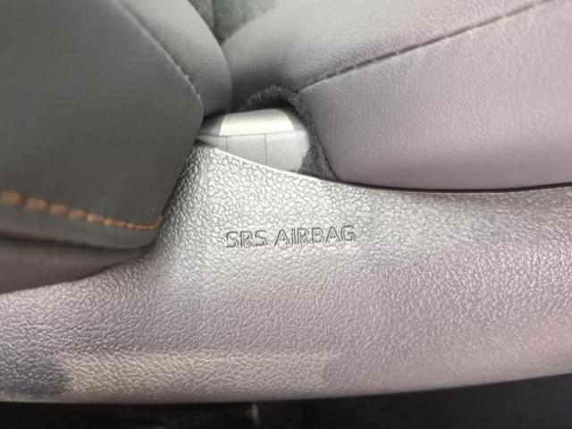 ハリアー Ｇ　保証書／純正　ＳＤナビ／デジタルインナーミラー／衝突安全装置／車線逸脱防止支援システム／シート　ハーフレザー／電動バックドア／ドライブレコーダー　純正／ヘッドランプ　ＬＥＤ／ＵＳＢジャック　電動シート（49枚目）