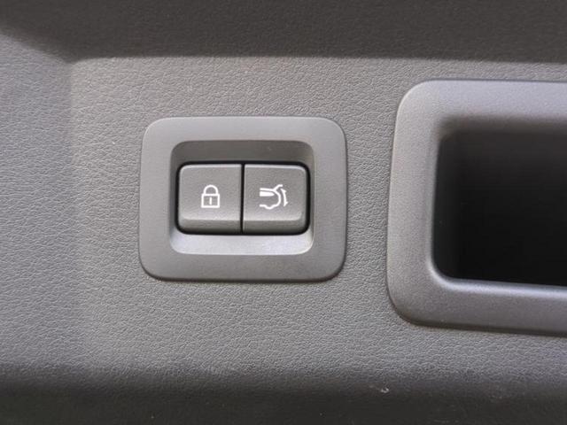 ＣＸ－６０ ４ＷＤ　ＸＤハイブリッドプレミアムスポーツ　新品タイヤ／サンルーフ／ＢＯＳＥ／保証書／純正　ＳＤナビ／衝突安全装置／エアーシート　前席／全方位モニター／車線逸脱防止支援システム／シート　フルレザー／電動バックドア／ドライブレコーダー　前後（37枚目）