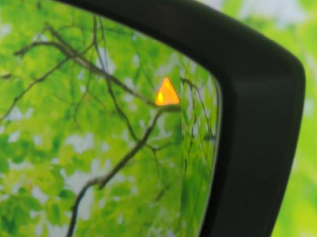 ＣＸ－６０ ４ＷＤ　ＸＤハイブリッドプレミアムスポーツ　新品タイヤ／サンルーフ／ＢＯＳＥ／保証書／純正　ＳＤナビ／衝突安全装置／エアーシート　前席／全方位モニター／車線逸脱防止支援システム／シート　フルレザー／電動バックドア／ドライブレコーダー　前後（41枚目）