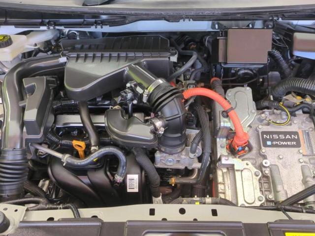 ノート オーテック 新品タイヤ/純正エアロ/保証書/純正 8インチ SDナビ/インテリジェントルームミラー/衝突安全装置/アラウンドビューモニター/車線逸脱防止支援システム/シート 合皮/ドライブレコーダー 社外 禁煙車(52枚目)