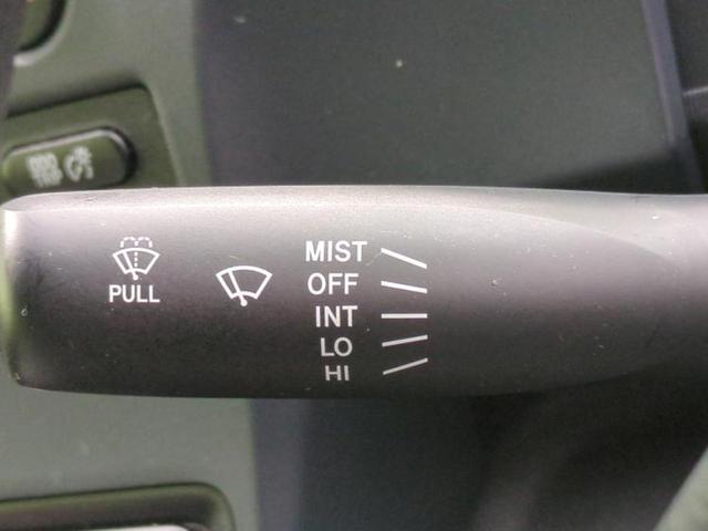 アクア Ｌ　新品タイヤ／保証書／社外　ＳＤナビ／トヨタセーフティセンス／ＥＴＣ／ＥＢＤ付ＡＢＳ／横滑り防止装置／アイドリングストップ／フルセグＴＶ／禁煙車／エアバッグ　運転席／エアバッグ　助手席／衝突安全ボディ（15枚目）