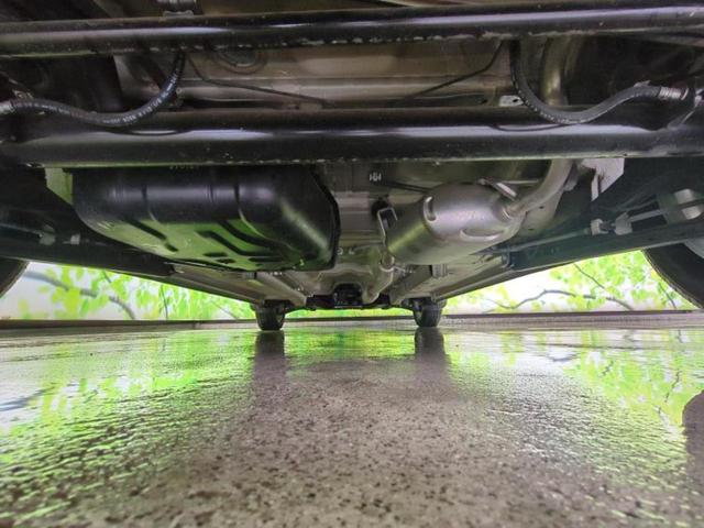 アルトラパン １０ｔｈアニバーサリーリミテッド　シートヒーター　運転席／ＥＴＣ／ＥＢＤ付ＡＢＳ／禁煙車／エアバッグ　運転席／エアバッグ　助手席／アルミホイール　純正　１４インチ／パワーウインドウ／エンジンスタートボタン／キーレスエントリー（42枚目）