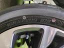 WECARSの展示場では実際に見て、触ってお車をお選びいただけます!知識の豊富な営業スタッフが様々なカーライフをご提案いたします!